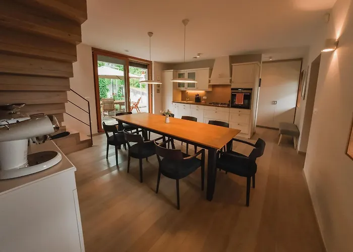 Apartman Tailors House - Happy